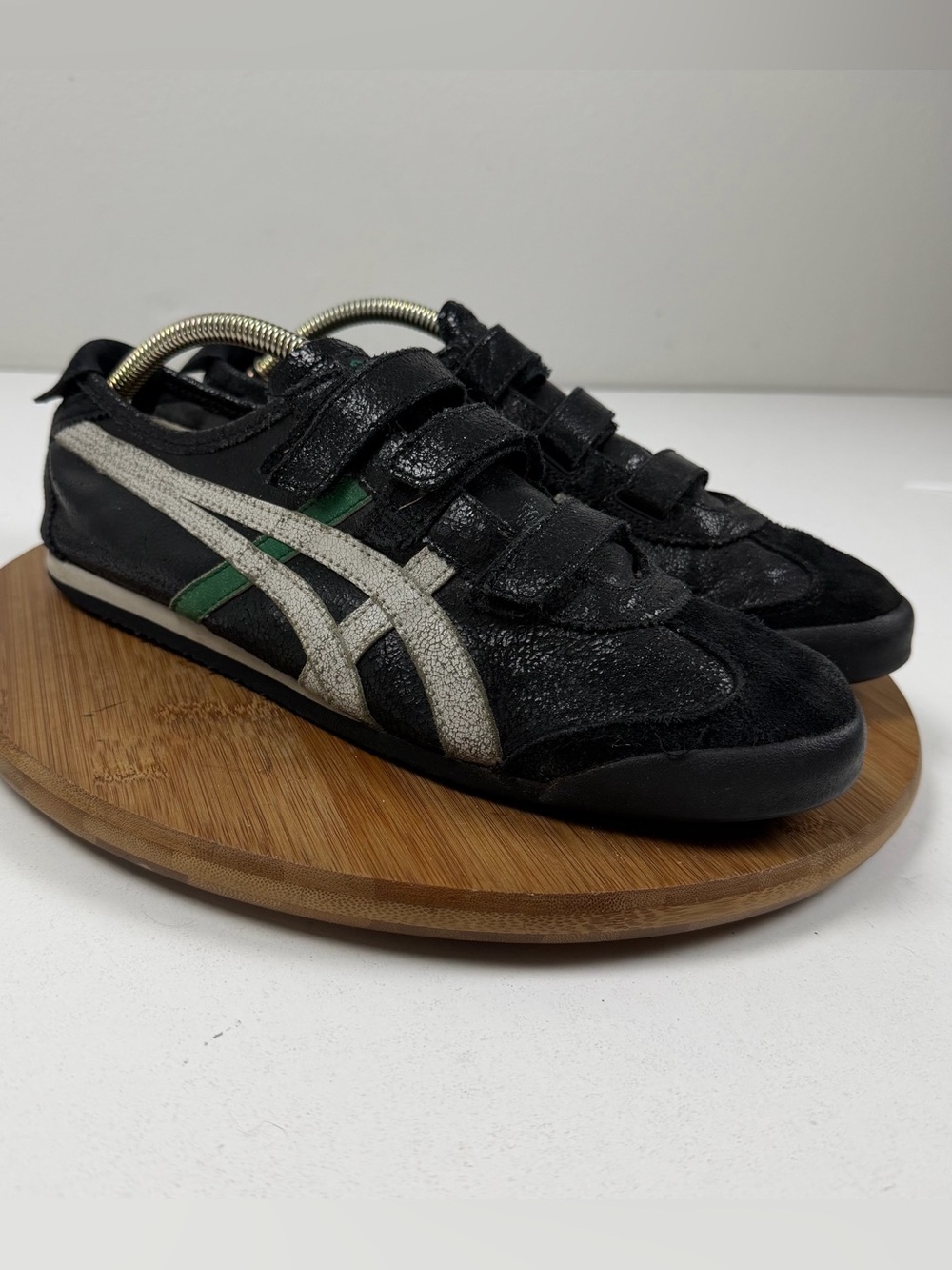 Onitsuka Tiger Mexico 66 Velcro Cracked Leather Sneakers